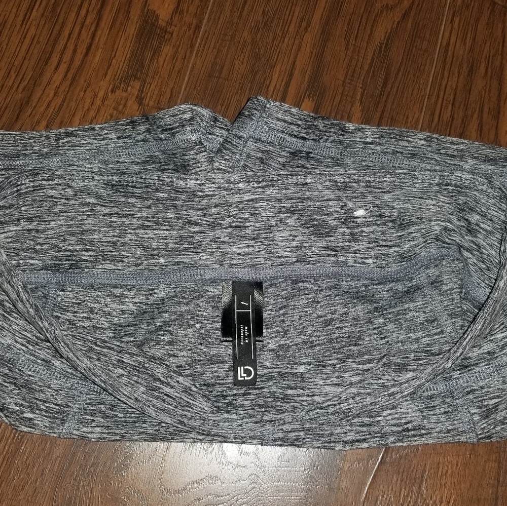 Large shorts - Picture 3 of 4